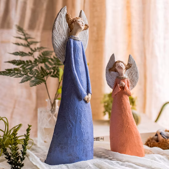 Figurines d'ange de fille de fée en résine personnalisées en usine avec des ailes